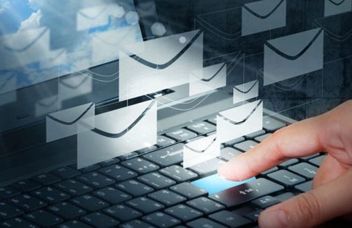 correo informal en portugués